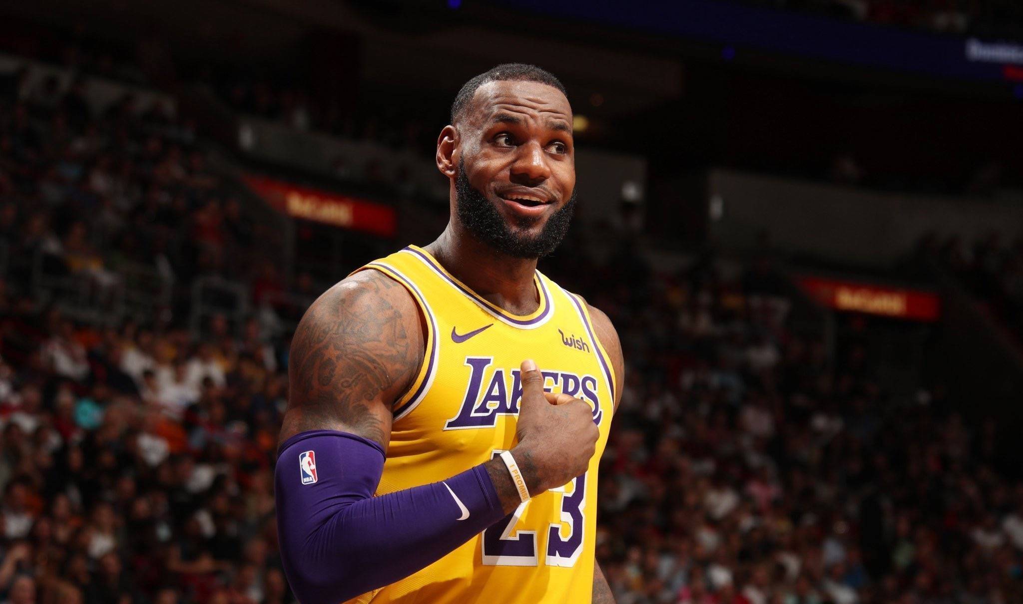 逆转之夜！热火最后时刻连续得分取胜，因此.的简单介绍-爱游戏升级体验